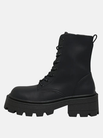 ONLY ONLBANYU-3 PU MONOCHROME LACE BOOT NOOS