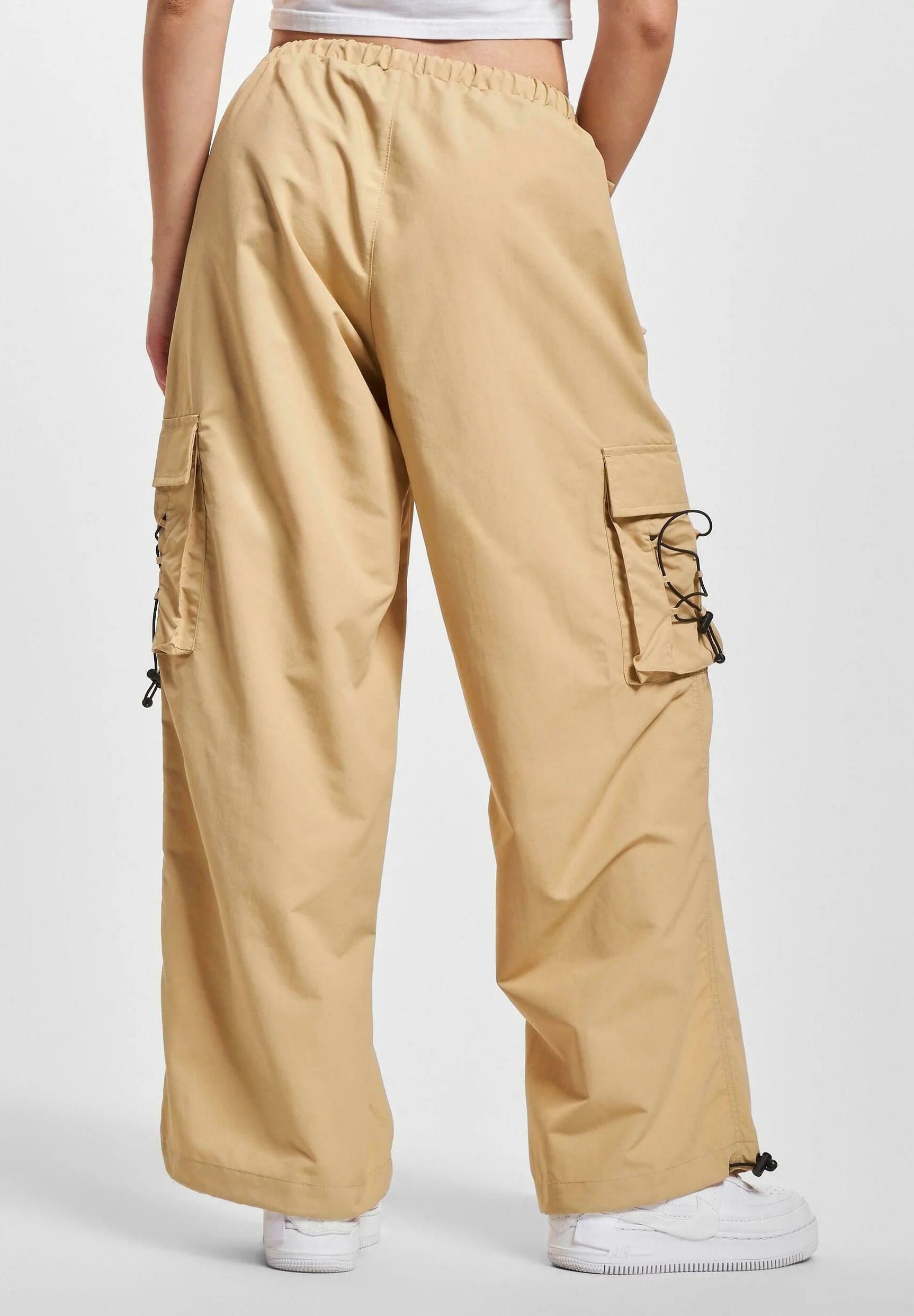 SMALL SIGNATURE WIDE PARACHUTE - Pantaloni cargo - sand